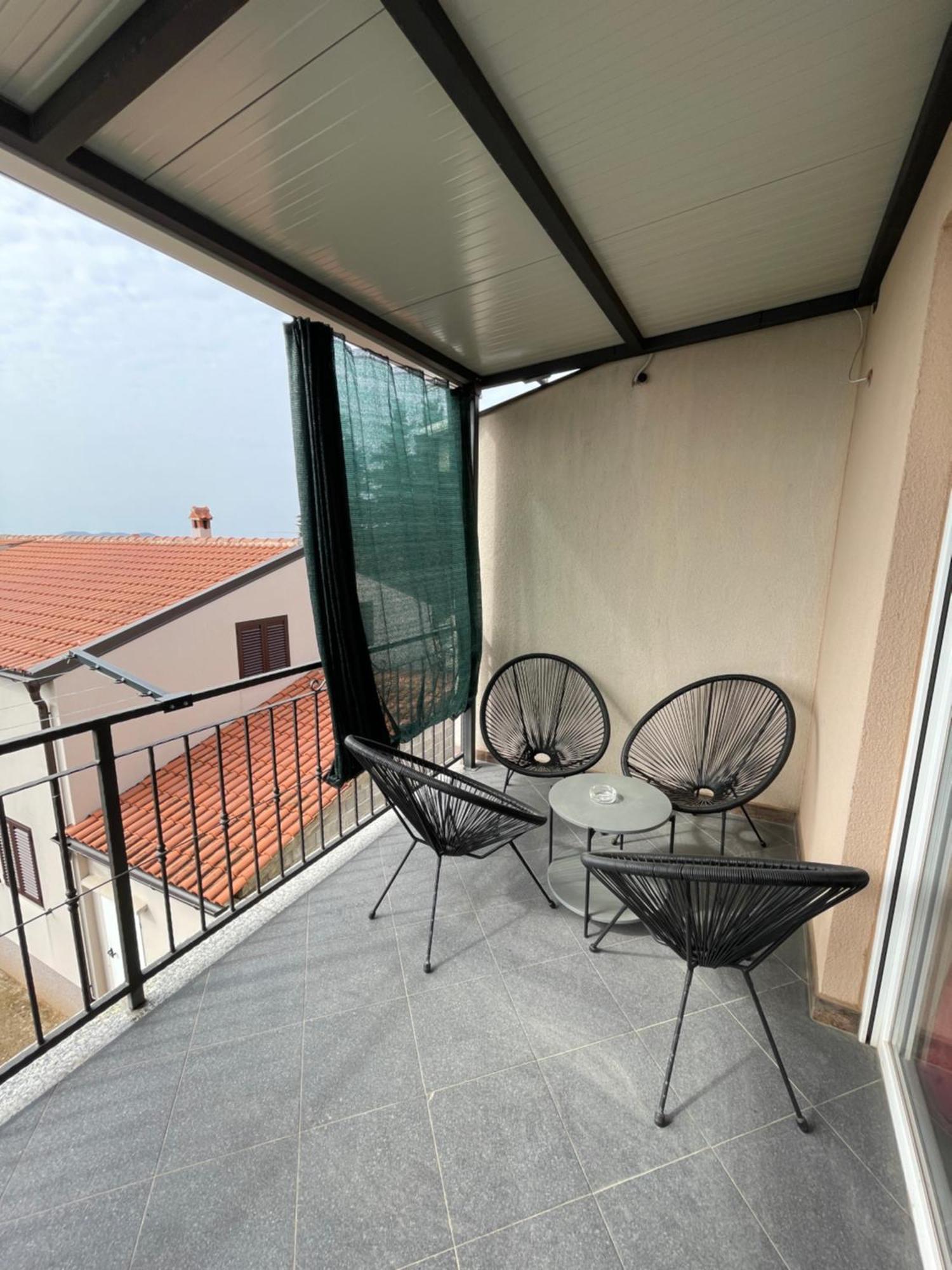 Apartment Kristo 2 *